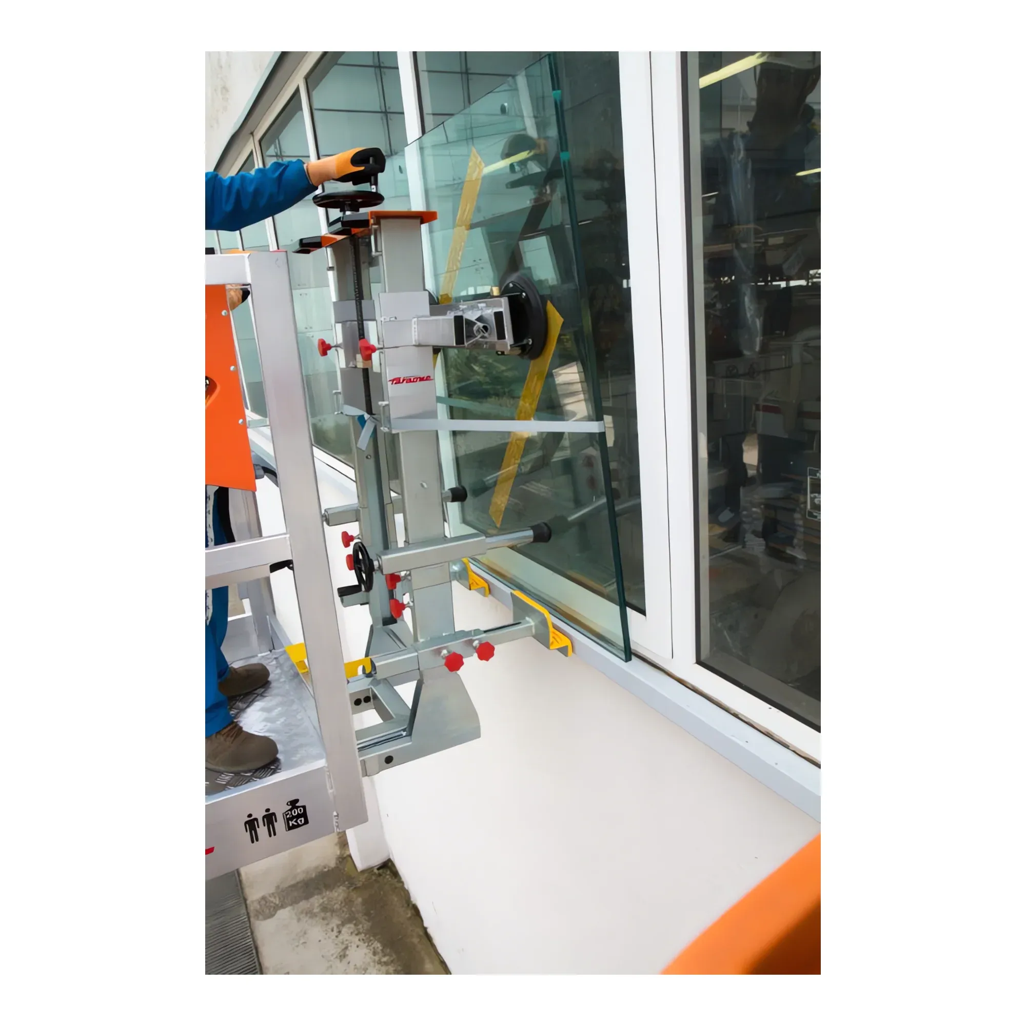 Special Platform for Glass view 9